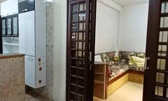 Imagem 6: 3 Casas residenciais mais área não residencial - Cachambi (Frente de Rua