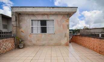 Imagem: Sobrado para venda tem 234 metros quadrados