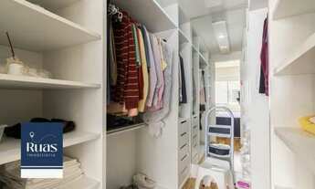 Imagem 3: Na quadra da praia da praia mais famosa do Brasil, está esse lindo apartamento contemporân