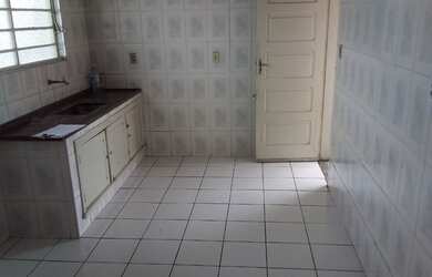 Imagem 4: Casa para aluguel possui 90 metros quadrados com 2 quartos em Jardim Bela Vista - Campinas