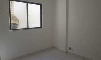 Imagem 2: Apto na Aroeira c/ 2 quartos, 1br, 1vg, área extrna com chrrqr, vrnd