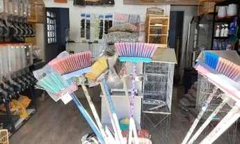 Imagem 5: Casa de ração Galpão / depósito com venda por R$25.000