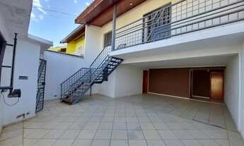 Imagem 2: Casa para aluguel possui 182 metros quadrados com 3 quartos em Jardim Primavera - American