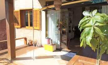 Imagem 7: Casa para Alugar em Atibaia - 2 quartos (suíte) - quintal - 2 vagas. Casa em estilo rústic