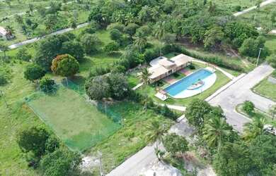 Imagem 3: Tt- Lotes Em Cascavel, Condominio Fechado, A 5 Min Da Praia! . incontinente