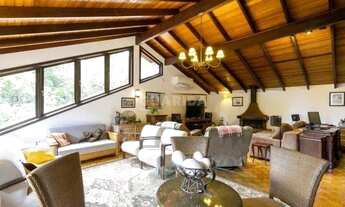 Imagem 6: Casa Residencial de 04 dormitórios, sendo 01 suíte no bairro Tristeza