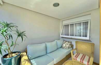 Imagem 13: Oportunidade a venda na Avenida Ubirajara com vista mar e sacada de frente com churrasquei