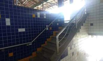 Imagem 2: Rodolfo Téofilo - Ponto Comercial Altos 205m² com Churrasqueira, Bancada, Cozinha industri