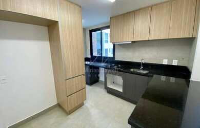 Imagem 2: Apartamento 2 quartos com 2 vagas de garagem no bairro de Lourdes