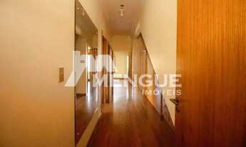 Imagem 6: Aluga-se imóvel de 3 dormitórios no Petrópolis com 332m² por R$ 8.500,00