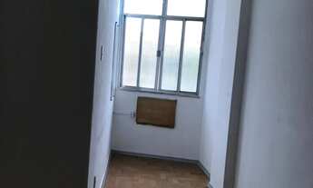 Imagem 4: Apartamento no Méier com 1 quarto, sala, banheiro, cozinha e área