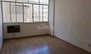 Imagem: Kitnet/Conjugado - / Residencial / Centro