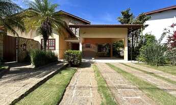 Imagem 2: Aluga-se casa térrea, com 4 suítes, ar condicionado, e piscina - Condomínio Vista Alegre S