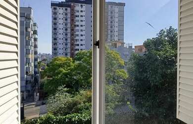 Imagem 3: Apartamento térreo com 3 dormitórios e 2 vagas no Bairro Cristo Redentor