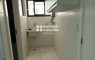 Imagem 6: Apartamento 2/4 para locação no Caminho das Árvores