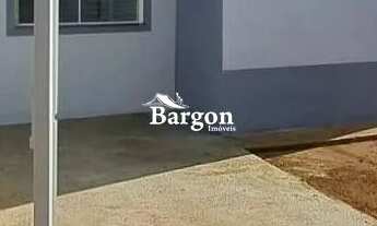 Imagem: Casa linear com 2 quartos e área externa