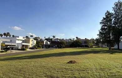 Imagem 3: Terreno à venda em Campinas, Alphaville Dom Pedro, com 720 m², Alphaville Dom Pedro