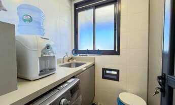 Imagem 4: Cobertura mobiliada com hidromassagem no Saint John Residence