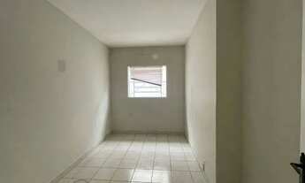 Imagem 7: ALUGO casa comercial com170m² 6 salas, 4 banheiros e edicula