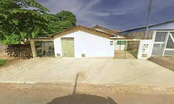 Imagem: Casa de 200m² à venda por R$ 660.000 no