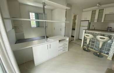 Imagem 6: Apto tipo Studio aberto, mobiliado, bem iluminado, localizado na Rua Teodoro Sampaio, n°10