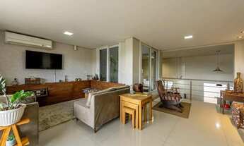 Imagem 2: Casa Excepcional de Frente para o Lago!