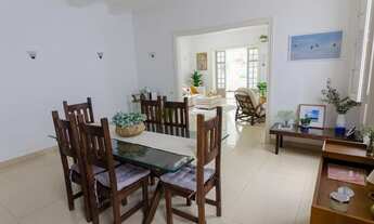 Imagem 3: Gavea - Vendo casa com piscina em excelente rua