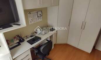 Imagem 6: PORTO ALEGRE - Apartamento Padrão - Partenon