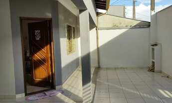 Imagem 3: Casa no Bairro Monte Verde, de frente para o Parque Ecológico