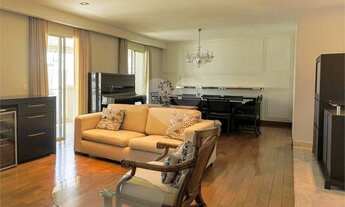 Imagem 3: Apartamento para venda possui 253 metros quadrados com 4 quartos