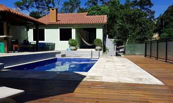 Imagem 2: VENDO MARAVILHOSA CASA PLANA : PISCINA, DECK, AREA GOURMET