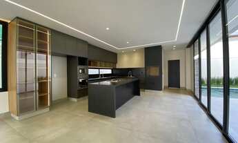 Imagem 7: Casa Sobrado Cond. Versailles