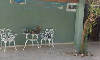 Imagem 6: Casa de condomínio para venda possui 200 metros quadrados com 3 quartos