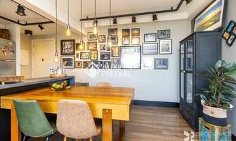 Imagem 7: Apartamento para venda tem 75 metros quadrados com 3 quartos em Jardim Carvalho - Porto Al