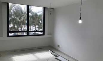 Imagem 3: Sala com 32m2 na Barra da Tijuca - Rio de Janeiro - RJ