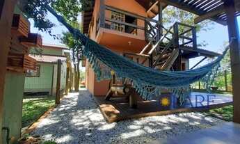 Imagem 5: Casa de 3 dormitórios (2 suítes) e 4 vagas à venda no bairro Grama em Garopaba-SC