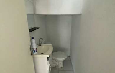 Imagem 5: VENDO LINDA CASA DUPLEX EM ÁREA NOBRE DE VARGEM GRANDE COM RGI