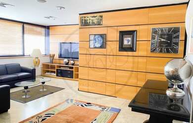 Imagem 2: Sala/Conjunto para venda com 180 metros reformado. São seis conjuntos no 15 andar reformad