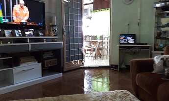 Imagem 4: Casa principal e 02 casas auxiliares, bairro Xangrilá, Contagem/MG