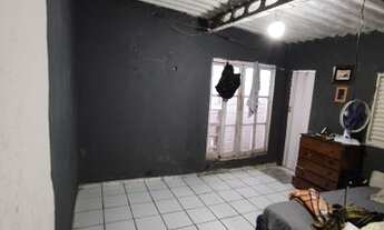 Imagem 4: VENDE SE CASA Casa com 3 dormitórios