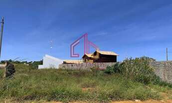 Imagem: Terreno à Venda no Bairro Jardim Bucair