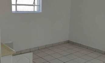 Imagem 7: Sobrado Comercial para Locação em São Paulo, Vila Carrão, 2 dormitórios, 1 banheiro