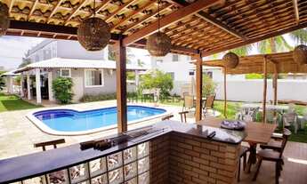 Imagem 4: Casa de alto padrão com 360 m2 e 5 suítes, piscina e área gourmet, grande oportunidade!