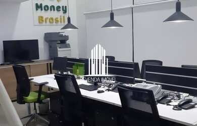 Imagem 2: Conj. Comercial, Cidade Monções - São Paulo