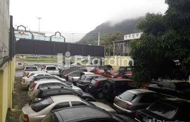 Imagem 2: Oportunidade! Ligue e agende uma visita. Metrô próximo. Prédio Comercial, 800 m², venda ou