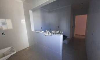 Imagem 6: Casa à Venda de 2 Dormitórios, Sendo 1 Suíte, no Caiçara, em Praia Grande