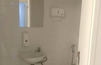 Imagem 3: Sala comercial com garagem ar split frente 600,00