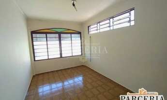 Imagem 4: Sobrado parte superior para lugar em Araçatuba