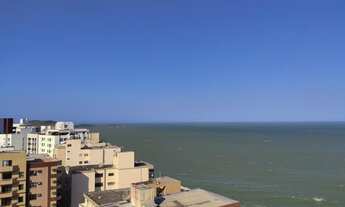 Imagem: Cobertura com vista panorâmica para a praia