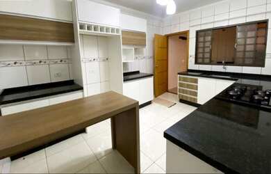 Imagem 6: VENDA Casa com 3 dormitórios